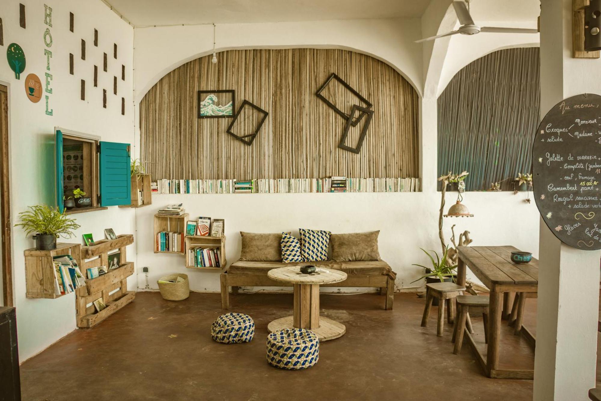 Chez Senga Hotel Madirokely  Екстериор снимка